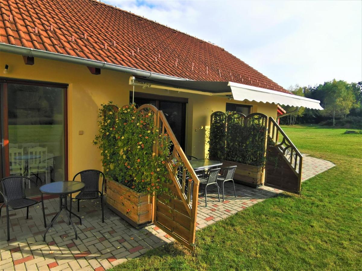 Penzion Hastrman Doudleby Exterior foto
